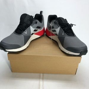 Adidas Terrex Two black/red men’s size 10 sneakers